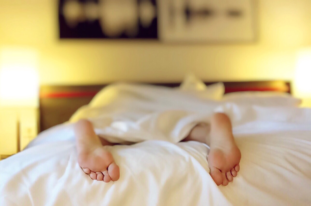 sleep-bed-feet-nighttime