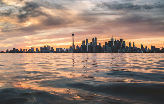 Toronto skyline by the water